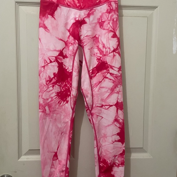 SOLD BALANCE ATHLETICA OASIS LEGGINGS - Picture 8 of 8